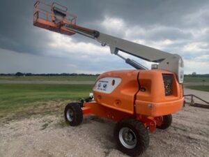 JLG 400 Boom